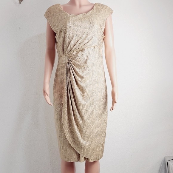 CONNECTED Apparel Lisa Gold Faux WRAP DRESS Size: 14W - Picture 1 of 12